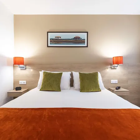 Quality Bordeaux Hotell 3*